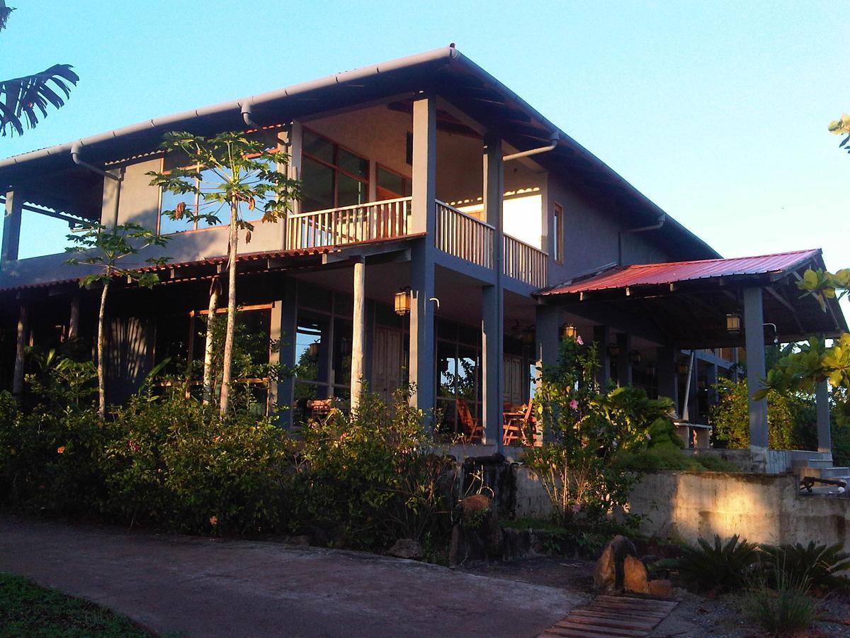 Punta Duarte Garden Inn Los Duarte ภายนอก รูปภาพ