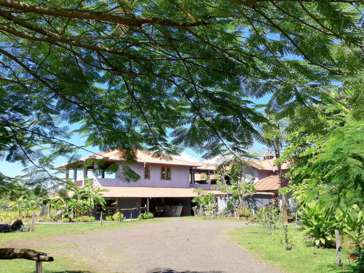 Punta Duarte Garden Inn Los Duarte ภายนอก รูปภาพ