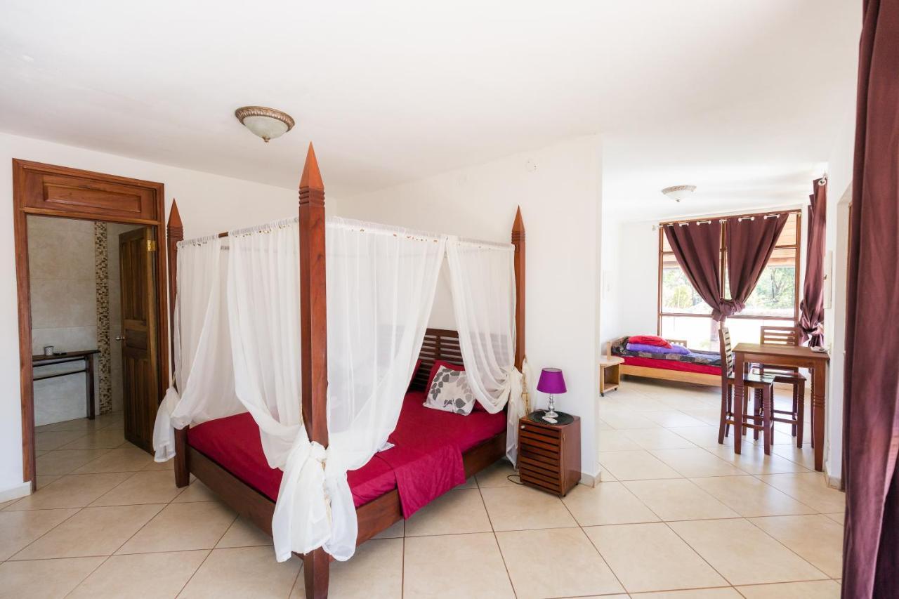 Punta Duarte Garden Inn Los Duarte ภายนอก รูปภาพ