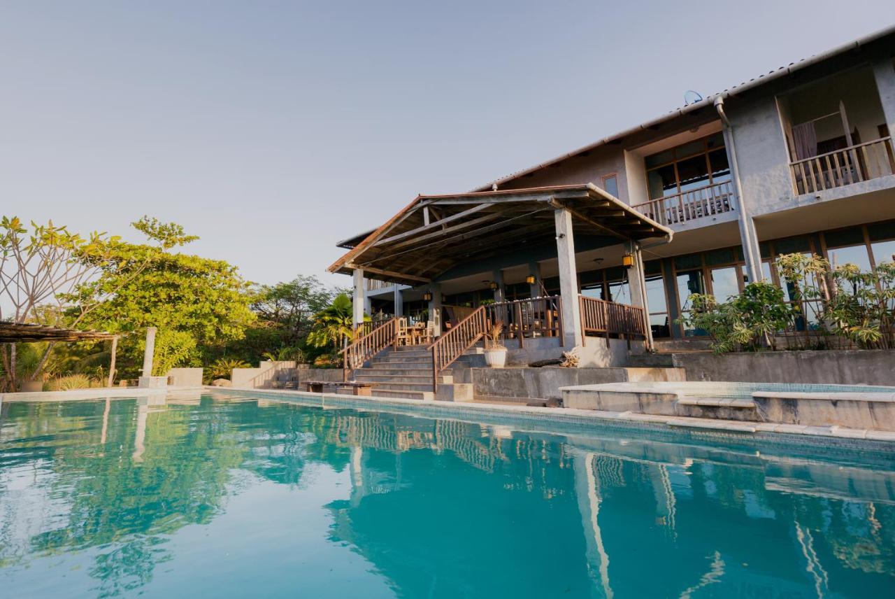 Punta Duarte Garden Inn Los Duarte ภายนอก รูปภาพ