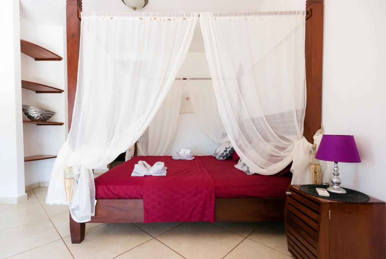 Punta Duarte Garden Inn Los Duarte ภายนอก รูปภาพ